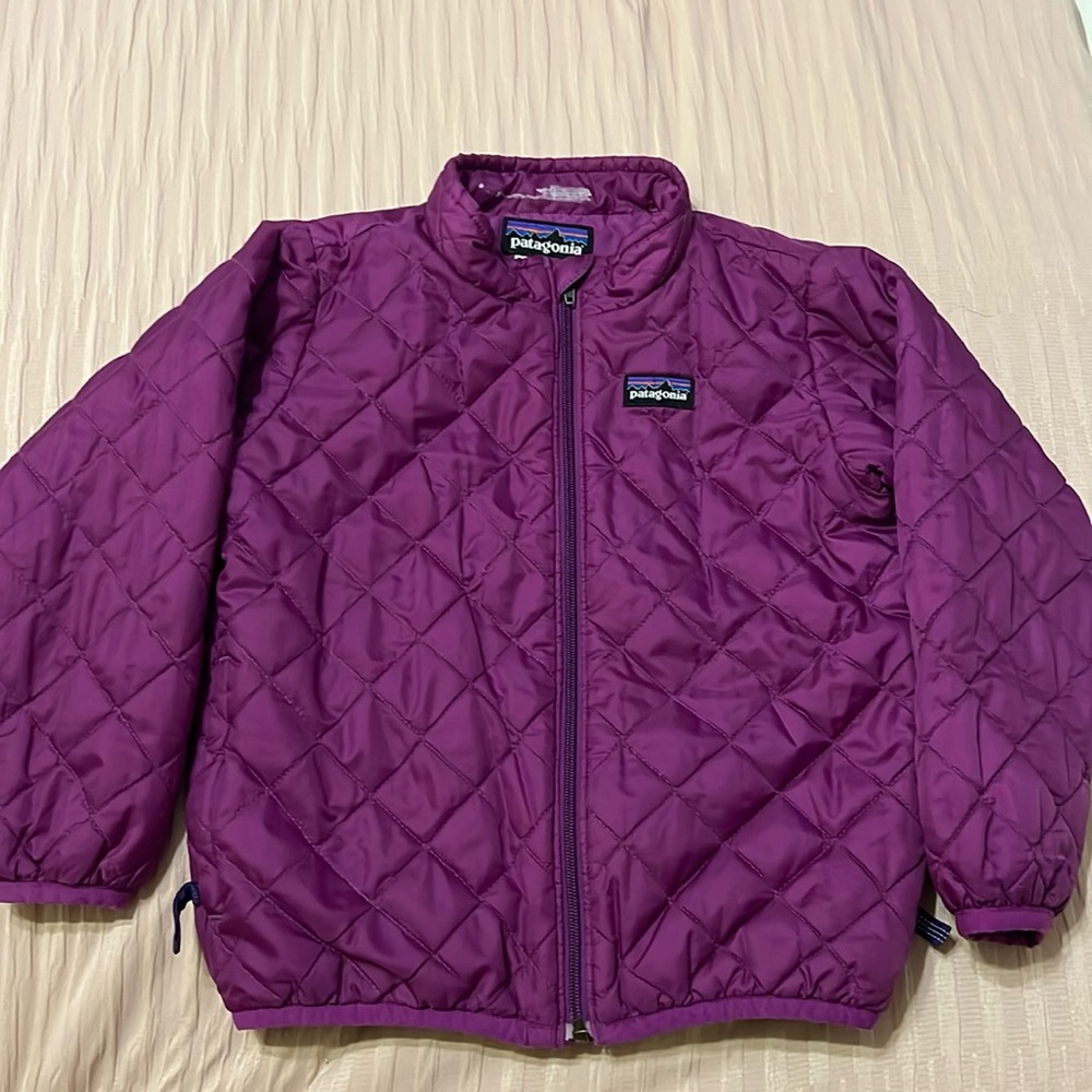 Patagonia light weight puffer jacket